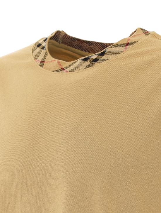 26FW 버버리 체크 트리밍 코튼 티셔츠 8125511 B8626 Beige - BURBERRY