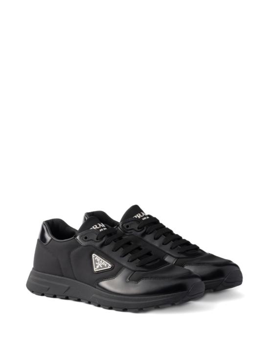 26FW 프라다 프락스 01 스니커즈 2EE4433LF5 FG000F0002 Black - PRADA