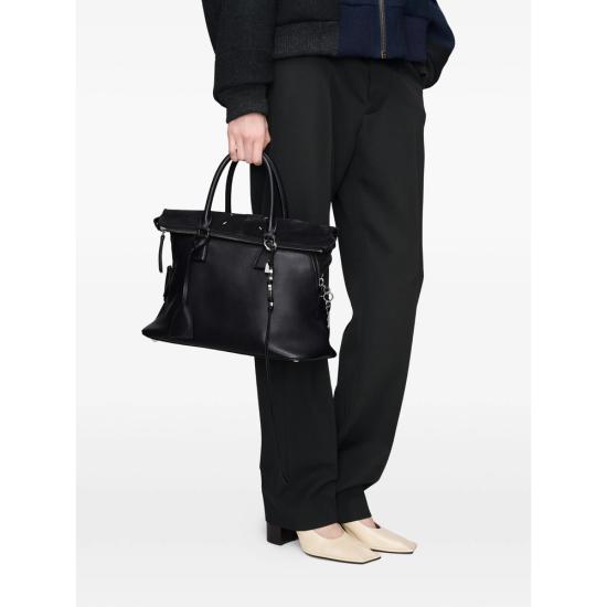 26FW 마르지엘라 키링 P9236 SA1UA0023 HB667 BLACK - MAISON MARGIELA