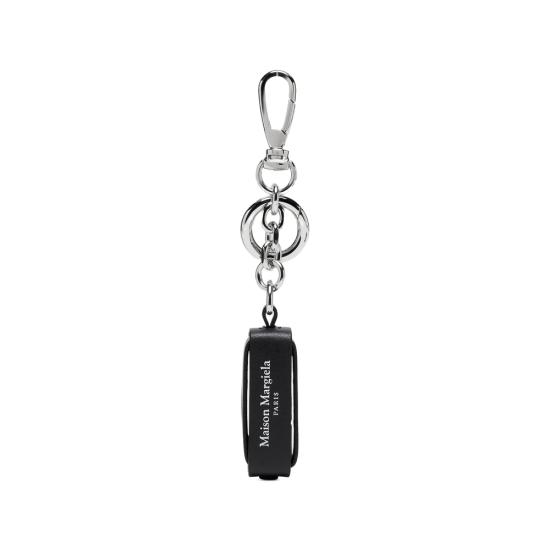 26FW 마르지엘라 키링 P8835 SA1UA0025 T8013 BLACK