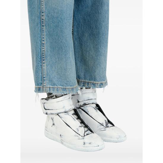26FW 마르지엘라 스니커즈 P6840 S57WS0538 HA331 WHITE BLACK - MAISON MARGIELA