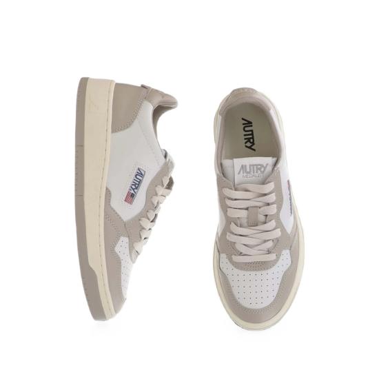 26FW 오트리 메달리스트 로우 레더 스니커즈 AULW WB67 WHITE NEUTRALS - AUTRY