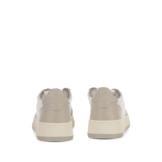 26FW 오트리 메달리스트 로우 레더 스니커즈 AULW WB67 WHITE NEUTRALS - AUTRY