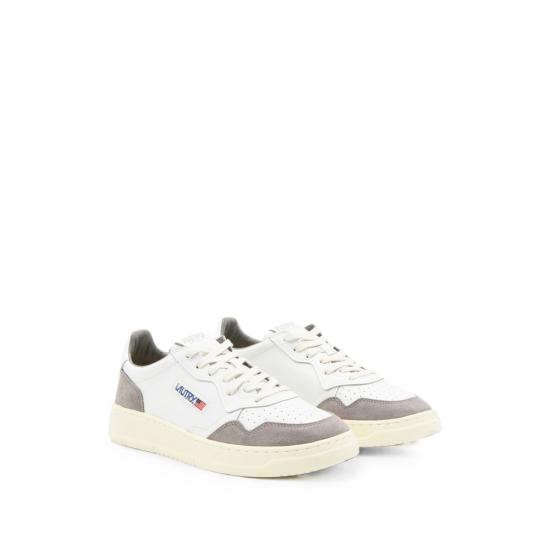 26FW 오트리 메달리스트 로우 스니커즈 AULM FT15 WHITE GREY - AUTRY