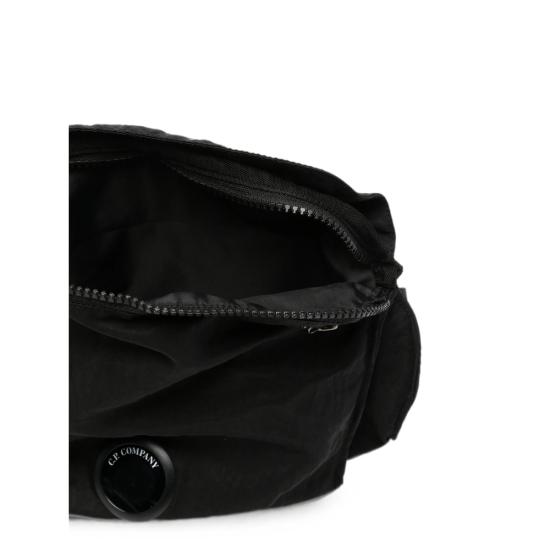 26FW 씨피 컴퍼니 벨트백 MAC117A00 5269G 999 BLACK - C.P. COMPANY