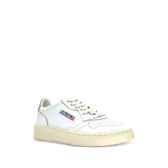 26FW 오트리 메달리스트 로우 레더 스니커즈 AULW LL27 WHITE - AUTRY