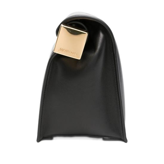26FW 자크뮈스 론드 까레 클러치 BAW00356 AC27L14 990 BLACK - JACQUEMUS