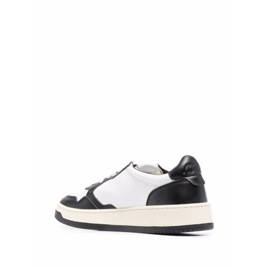 26FW 오트리 메달리스트 로우 스니커즈 AULM WB01 WHITE BLACK - AUTRY