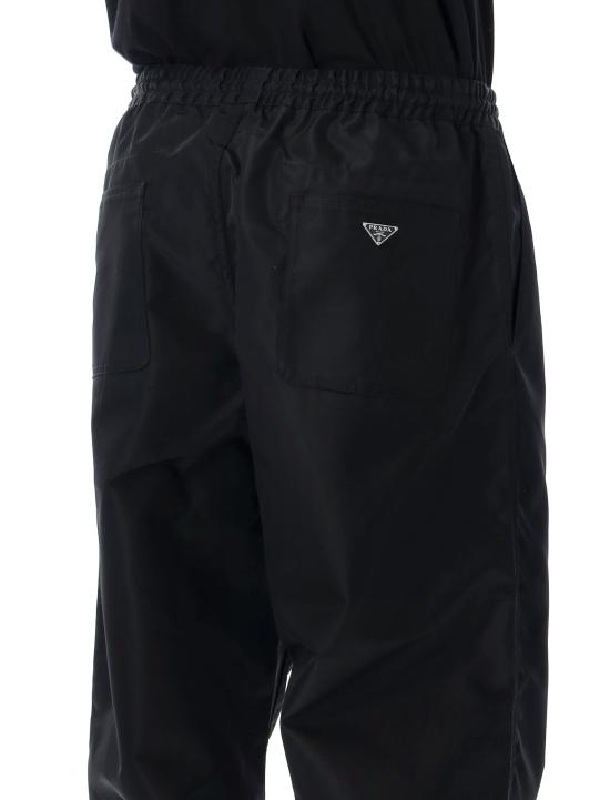 26FW 프라다 스트레이트 팬츠 SPH49719WZ F0002 NERO - PRADA
