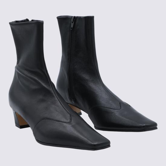 26FW 케이트 네바다 스트레치 로우 부츠 F1068836 200 BLACK - KHAITE