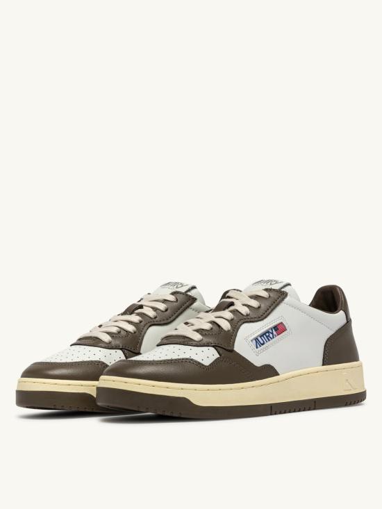 26FW 오트리 메달리스트 로우 스니커즈 AULMWB68 MARRONE - AUTRY