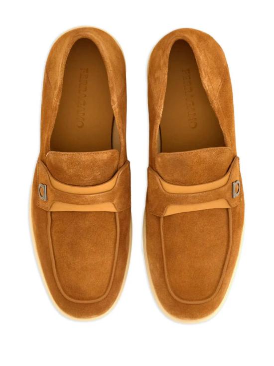  살바토레 페라가모 로퍼 페라가모 간치니 버클 가죽  뉴트럴 컬러 - SALVATORE FERRAGAMO