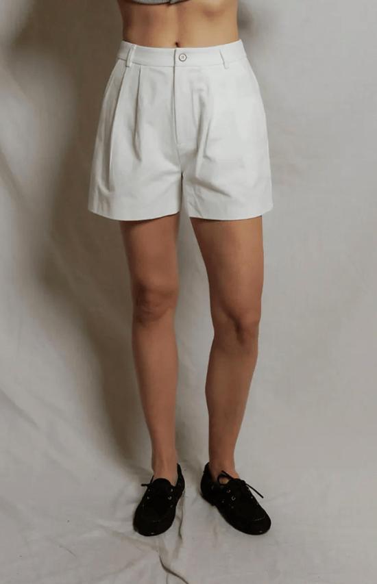  퍼펙트 화이트 티 숏팬츠 메이 쇼츠 - PERFECT WHITE TEE