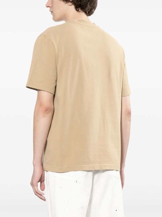 26SS 자크뮈스 반팔 티셔츠 25HTSM00133AJ00226 DARK BEIGE 180 - JACQUEMUS