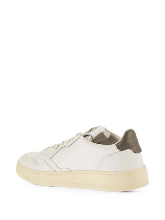 26FW 오트리 메달리스트 로우 스니커즈 AULM LL28 White chocolate - AUTRY