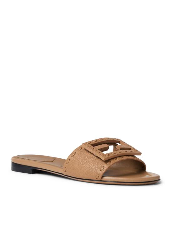 26FW 펜디 바게트 시에나 레더 슬라이드 8R8136AQY2F1WYD Brown - FENDI
