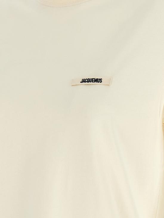 26FW 자크뮈스 반팔 티셔츠 25HTSW00550AJ00029131 Beige - JACQUEMUS