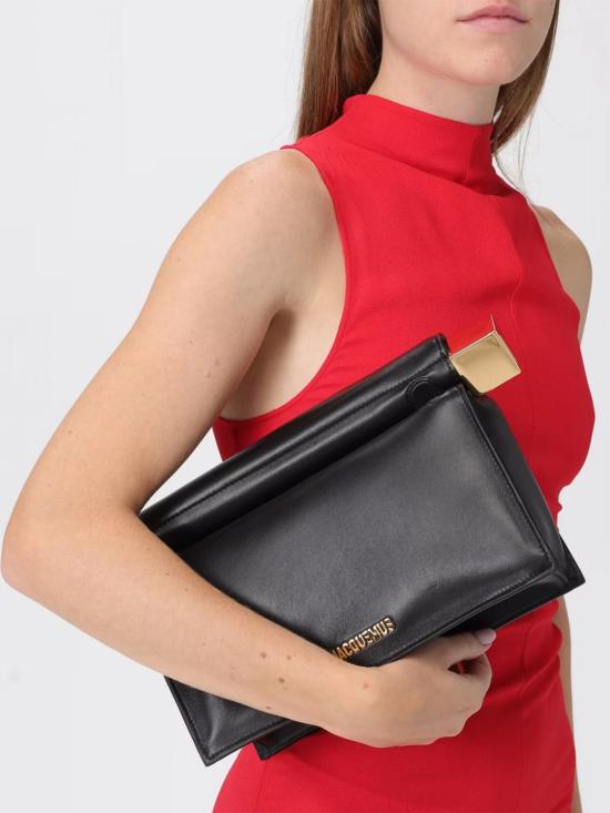 26FW 자크뮈스 론드 까레 클러치 BAW00356AC27L14 990 Black - JACQUEMUS