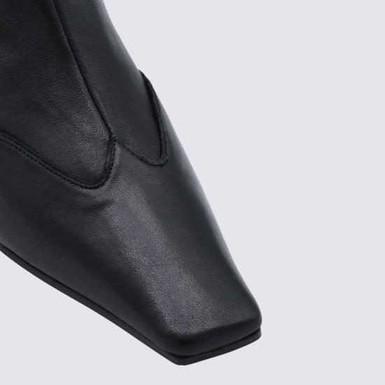 26FW 케이트 네바다 스트레치 로우 부츠 F1068836 200 BLACK - KHAITE