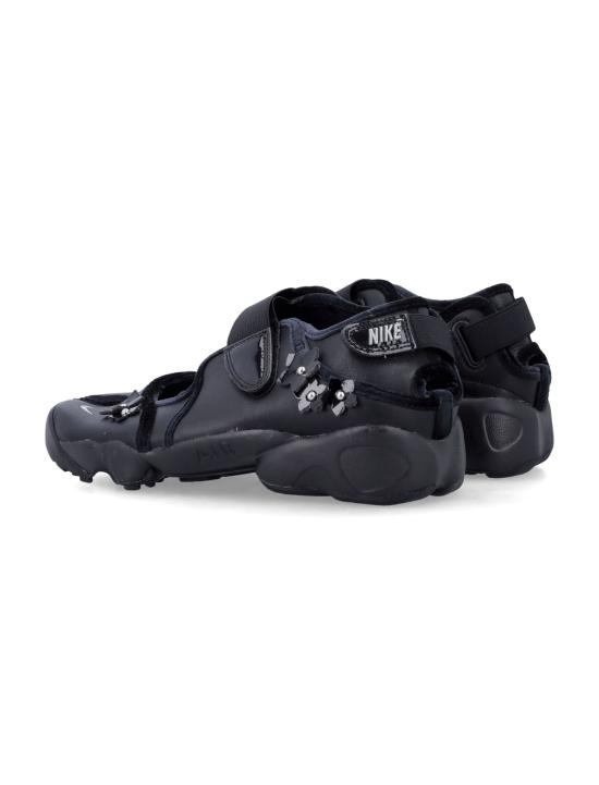 26FW 나이키 스니커즈 IV5682 001 BLACK - NIKE