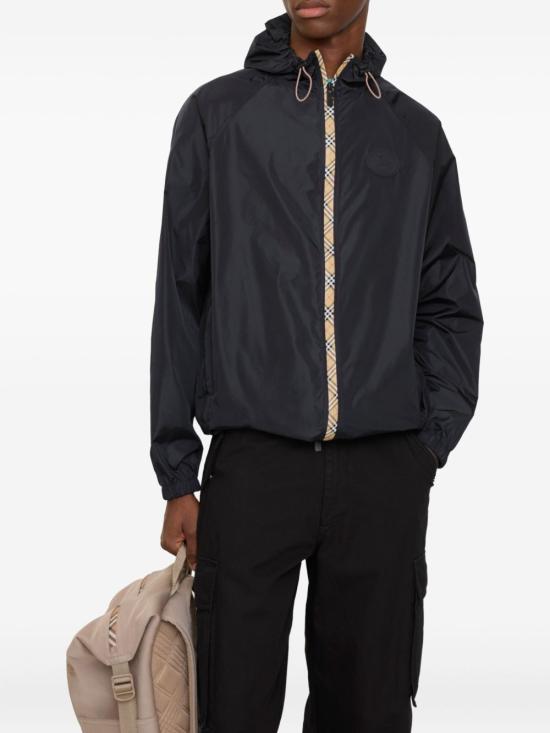 26FW 버버리 체크 테이프 나일론 후드 자켓 8120370 A1222 NAVY - BURBERRY