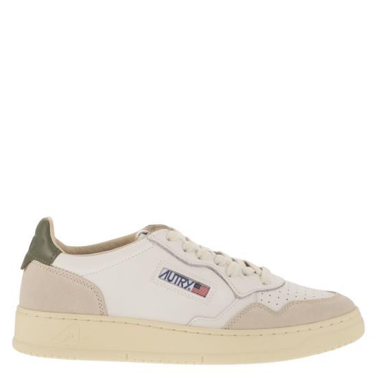 26FW 오트리 메달리스트 로우 스니커즈 AULM WHITE GREEN