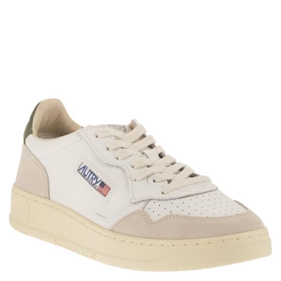26FW 오트리 메달리스트 로우 스니커즈 AULM WHITE GREEN - AUTRY