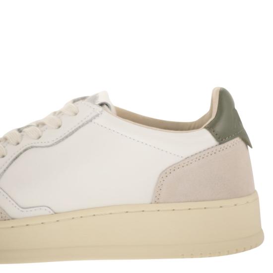 26FW 오트리 메달리스트 로우 스니커즈 AULM WHITE GREEN - AUTRY