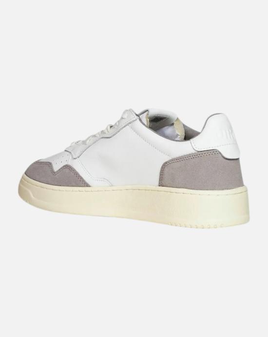  오트리 메달리스트 로우 스니커즈 AULM FT15 WHITE CEMENTO White grey - AUTRY