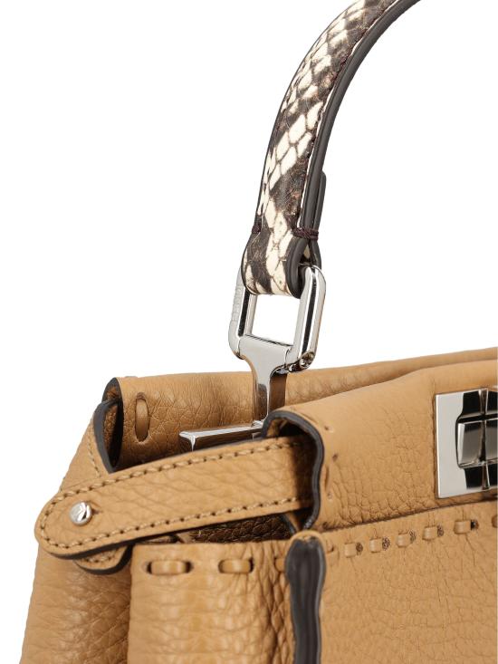 26FW 펜디 미니 피카부 220 핸드 스티칭 탑스티치 헤이즐넛 셀러리아 백 8BN244AYB3 F1X85 BROWN - FENDI