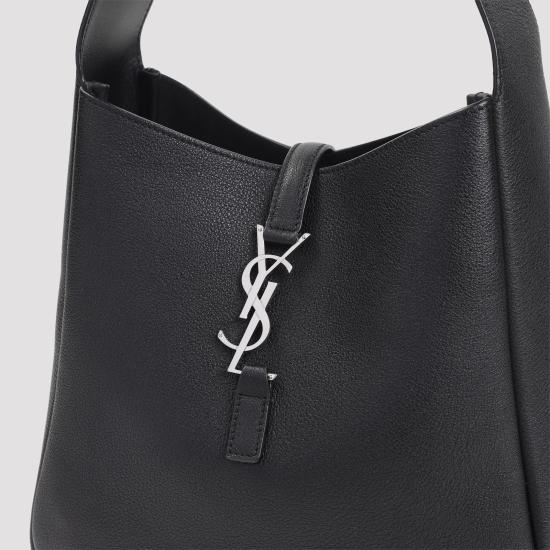 26FW 생로랑 LE 5 A 7 서플 스몰 그레인드 레더백 713938AACQG 1000 BLACK - SAINT LAURENT