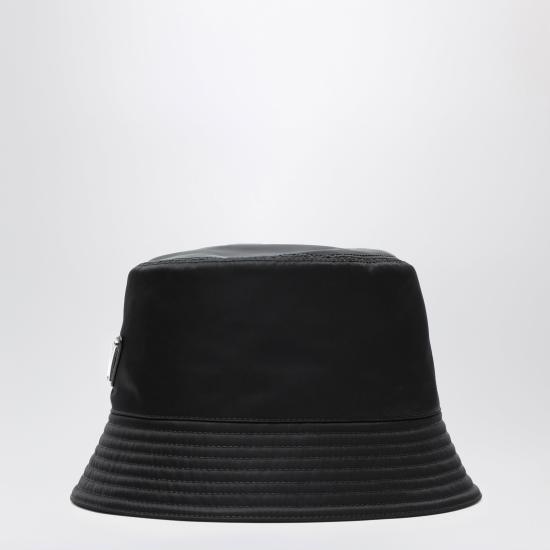 26FW 프라다 리나일론 삼각 로고 버킷 햇 리나일론 삼각 로고 버킷 햇 2HC1372DMI Black - PRADA