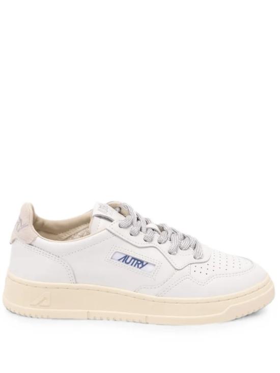 26FW 오트리 메달리스트 로우 레더 스니커즈 AULW SW03 White silver
