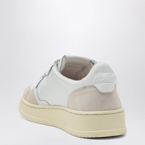 26FW 오트리 메달리스트 로우 스니커즈 AULMLS33 White - AUTRY