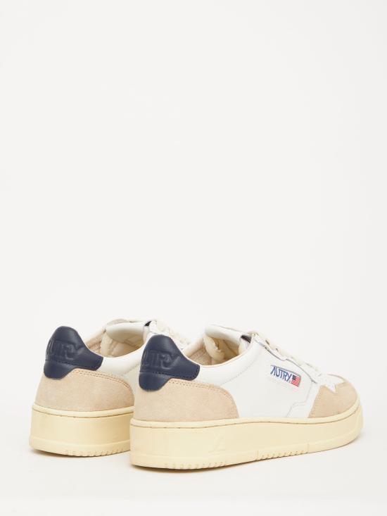 26FW 오트리 메달리스트 로우 스니커즈 AULMLS28 WHITE - AUTRY