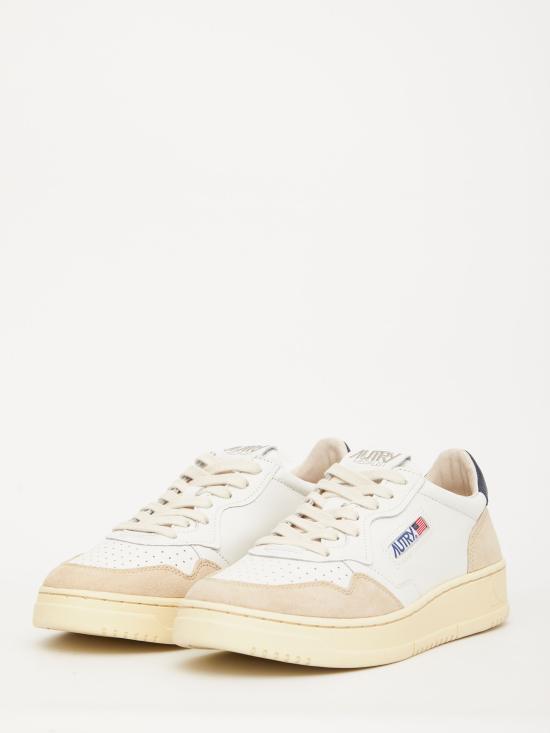 26FW 오트리 메달리스트 로우 스니커즈 AULMLS28 WHITE - AUTRY