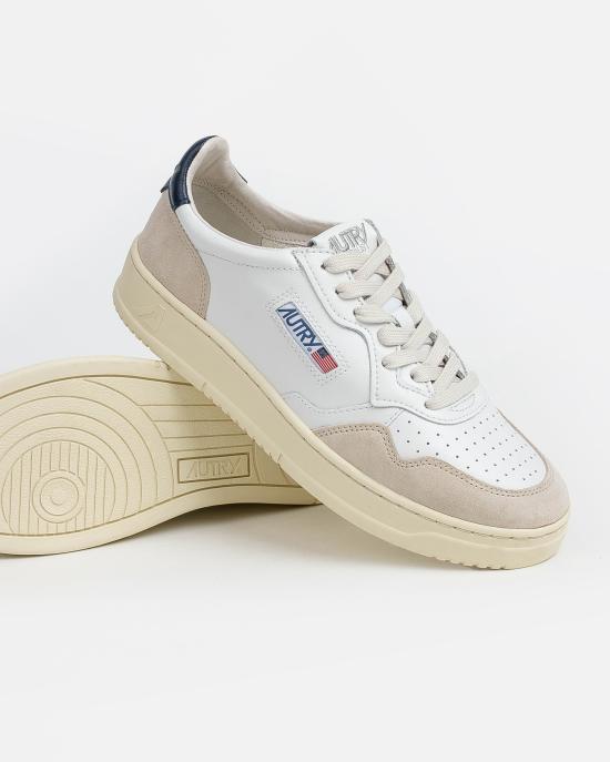  오트리 메달리스트 로우 스니커즈 AULM LS28 WHITE BLUE - AUTRY