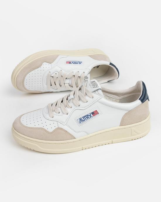  오트리 메달리스트 로우 스니커즈 AULM LS28 WHITE BLUE - AUTRY