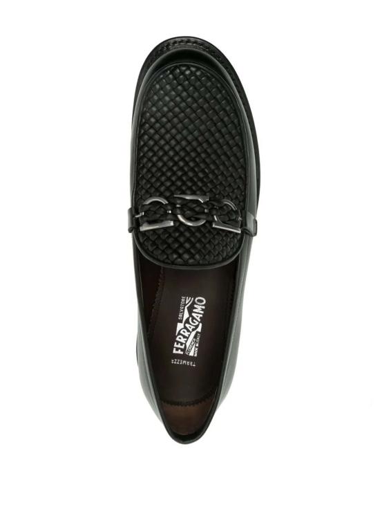  살바토레 페라가모 로퍼 페라가모 간치니 플라크 가죽  블랙 - SALVATORE FERRAGAMO