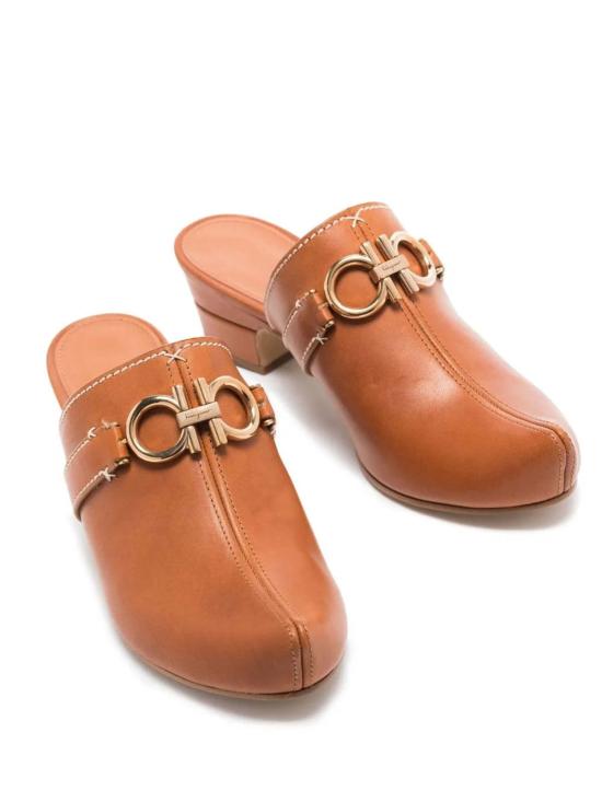  살바토레 페라가모 뮬/슬리퍼 페라가모 간치니 슬립온 뮬 - SALVATORE FERRAGAMO