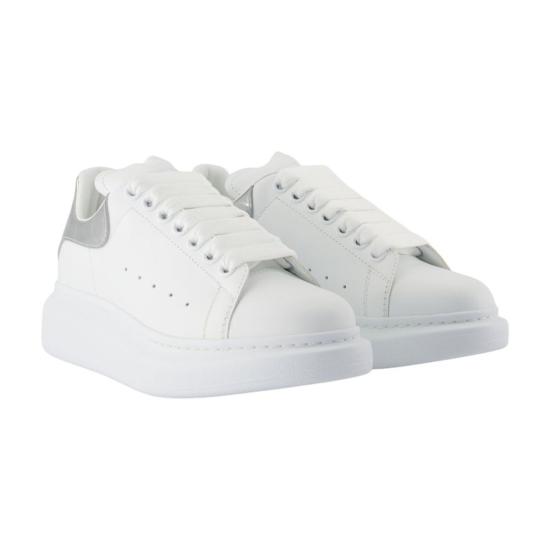  알렉산더 맥퀸 스니커즈 오버사이즈  화이트 - ALEXANDER MCQUEEN