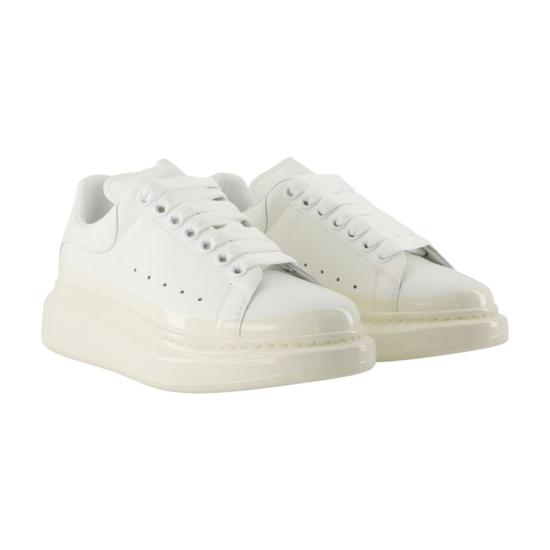  알렉산더 맥퀸 스니커즈 오버사이즈 송아지 가죽 - ALEXANDER MCQUEEN
