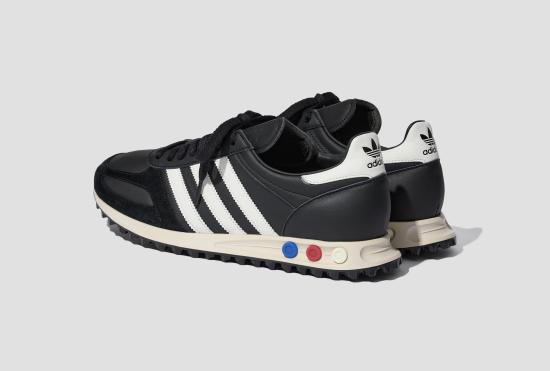  아디다스 스니커즈 LA 트레이너 OG 미국산 - CBLACK / FTWWHT / CARBON IH6753 - ADIDAS