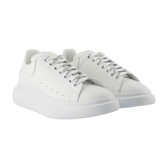 알렉산더 맥퀸 스니커즈 오버사이즈  화이트 - ALEXANDER MCQUEEN