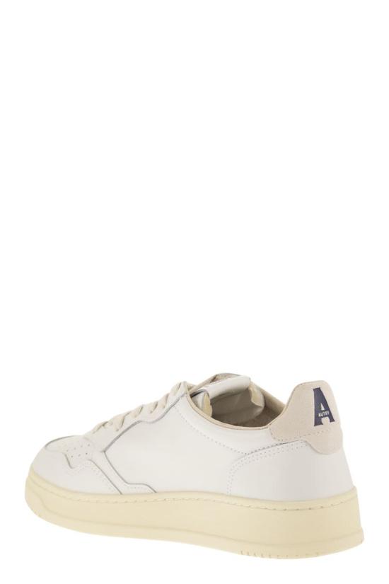 26FW 오트리 메달리스트 로우 스니커즈 AULMBJ04 WHITE - AUTRY