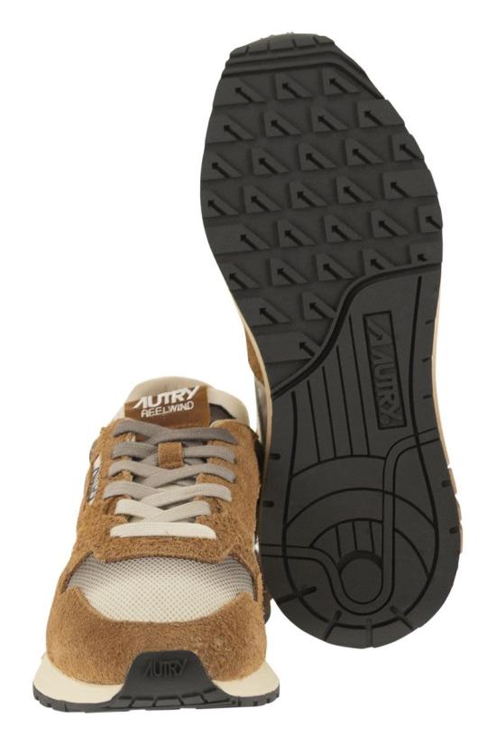 26FW 오트리 릴윈드 로우 나일론 스웨이드 스니커즈 WWLMDI04 LIGHT BROWN - AUTRY