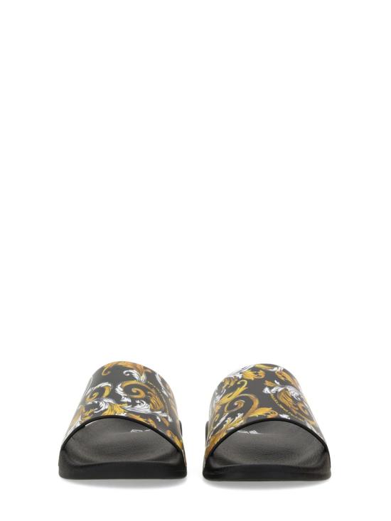 26FW 베르사체 아웃라인 바로코 슬라이더 78YA3SQ4 ZS365G89 BLACK - VERSACE