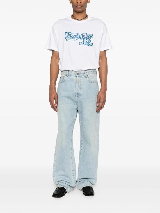 26SS 베르사체 반팔 티셔츠 80GAHD08CJ01Z003 White - VERSACE
