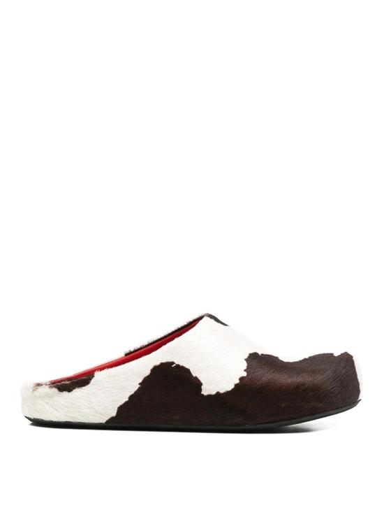 26FW 마르니 뮬/슬리퍼 P9283SBMR000600ZP216 BROWN
