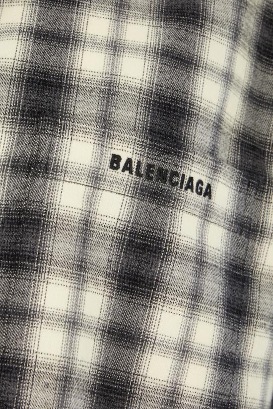 26FW 발렌시아가 긴팔 셔츠 A001ZSTUM33 9040 WHITE BLACK - BALENCIAGA